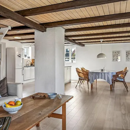 Holiday home 2 Bedroom Beautiful In Skagen